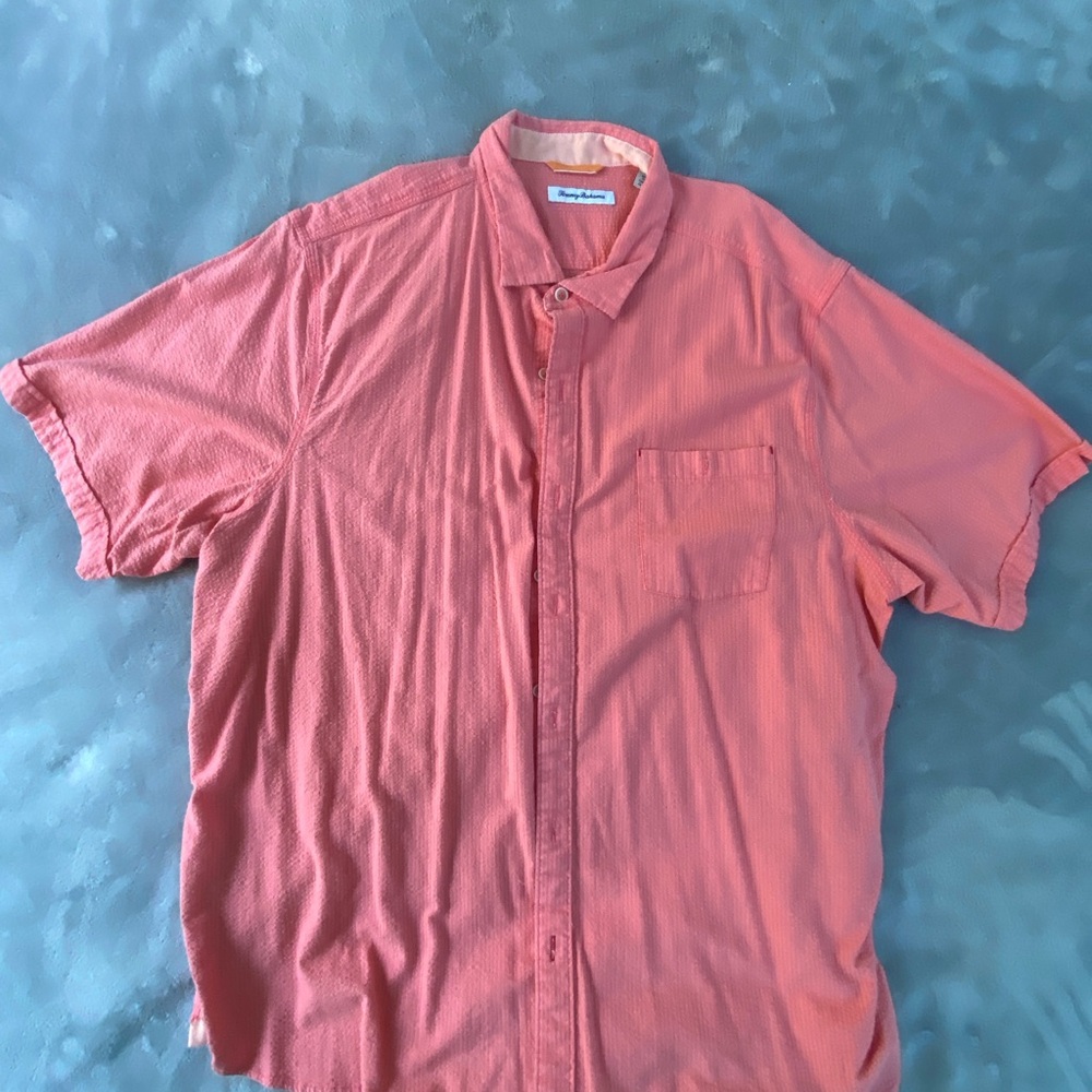 Men’s Tommy Bahama, 68% Cotton 30% Tencel 2% Spandex Short Sleeve Shirt
